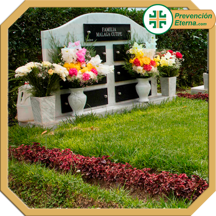 Mausoleos Parque del Recuerdo